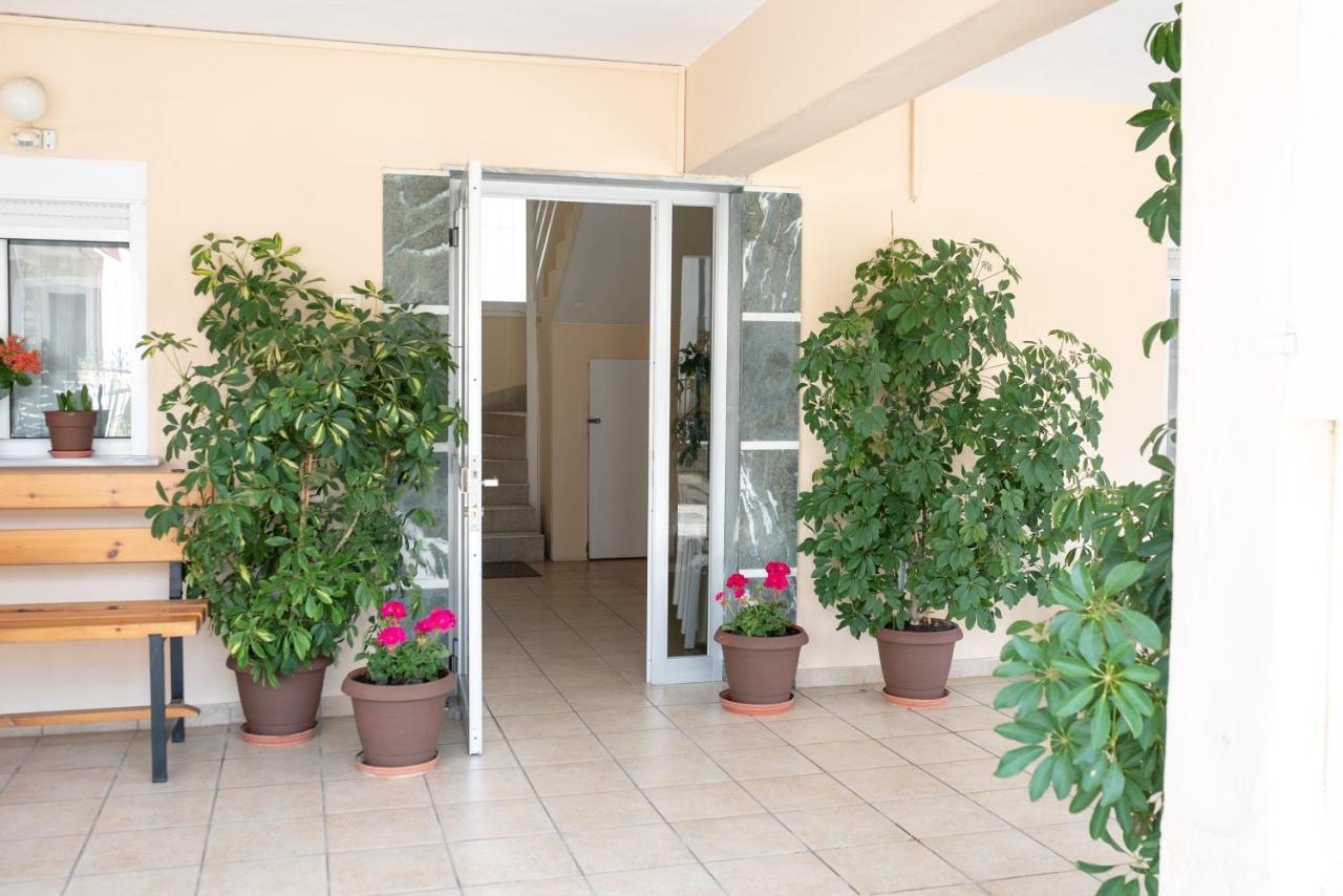 Μpasias Apartments Paralia Katerinis Luaran gambar